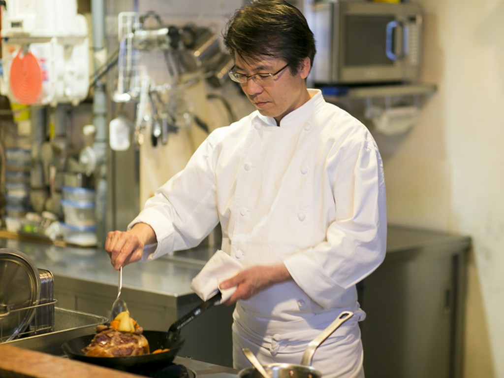 シェフ自らが味わい厳選した安全で美味しい食材で表現する季節