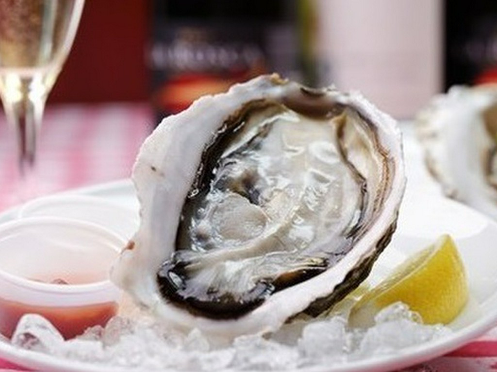 『生牡蠣』は安全にもこだわって仕入れています