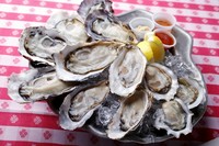 おすすめ生牡蠣盛り合わせ12ピース
4種類×3pc