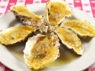 『ロックフェラー』は牡蠣の甘みが際立つ料理