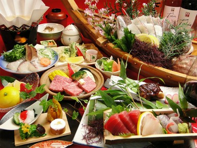 豪華食材!飲み放題2H込コースは4,500円〜10,000円(税込)