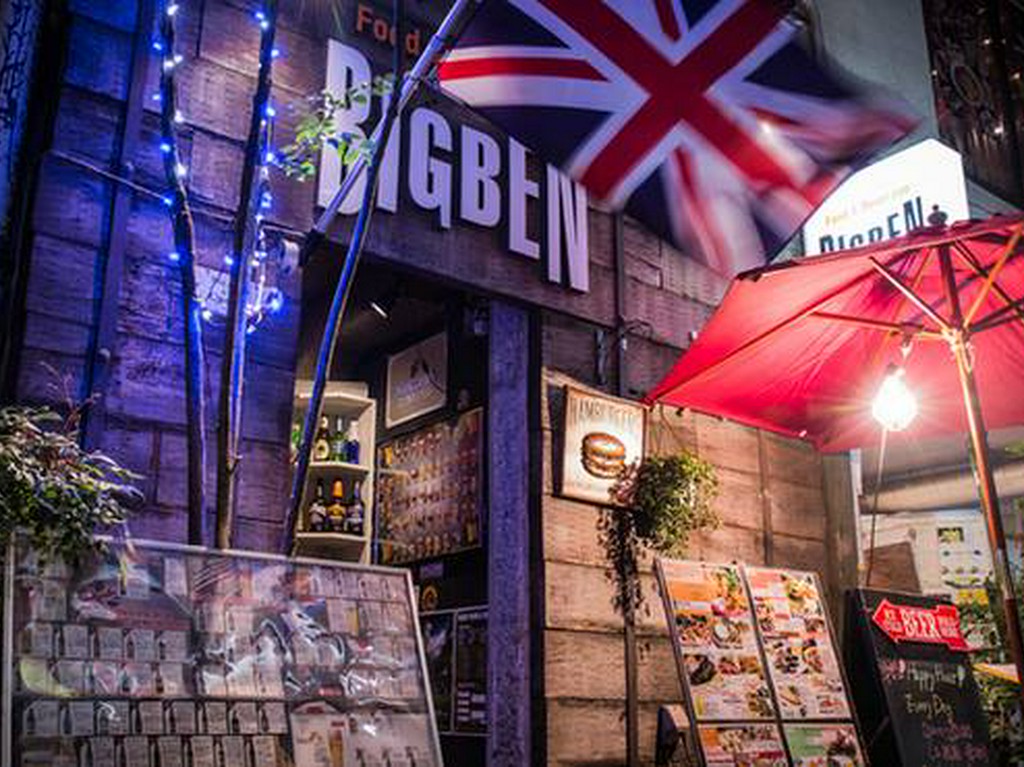 イギリスのパブがやってきた！　異国情緒たっぷりの店