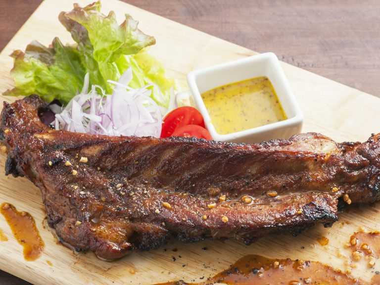 みんなでシェアして食べたい『黒豚のスペアリブ』