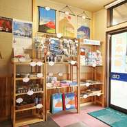 アットホームな店内では、最大40名まで入ることができ、貸切も可能です。テーブルを移動できるので、レイアウトも変えられて、パーティや宴会、ママ会などの楽しい集まりにも理想的なお店です。