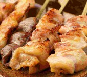 【 新登場 】華味鳥の " 焼き鳥 "　各種。お得な　６本セットもございます。