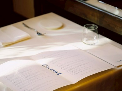 新たなアイデアがここで生まれる、そんな雰囲気が漂います