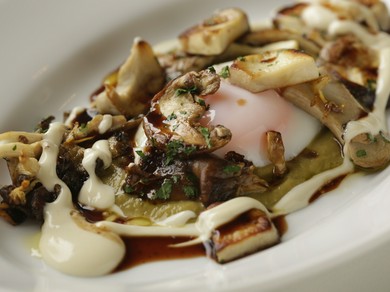 『ポーチドエッグの“ウォーヴォインカミーチャ”』