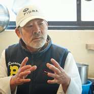 基本的にはコースのレストランですが、常連客の中には単品で料理を注文する人も多い。寒い日に「スープだけください」とか、『蛤の炭火焼き』とワインだけ楽しむとか、気軽な使い方でも楽しんでほしいですね。