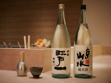 天ぷらの上品な旨みを引き立てるこだわりの純米酒