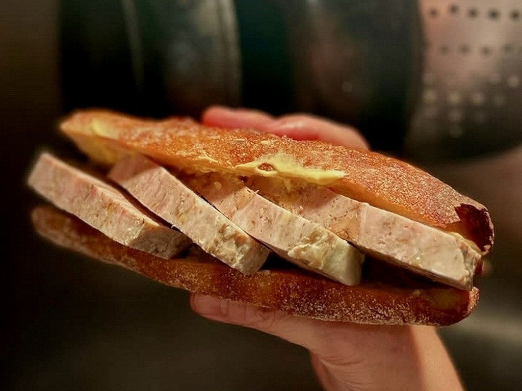 田舎パテのカスクルート