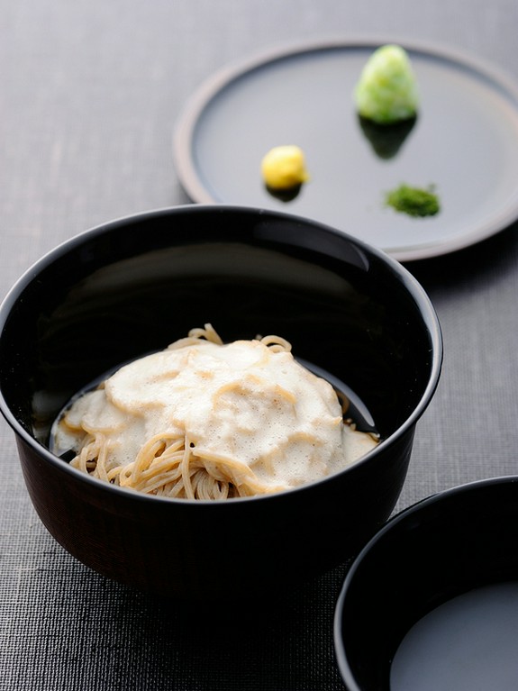 手打ちならではの、奥深い風味と歯ごたえを堪能『手打ち蕎麦』