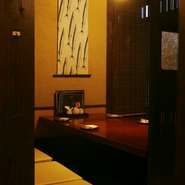 個室席で想い出に残るようなひとときをお過ごしください。
記念日や誕生日などの特別なデートに最適です。