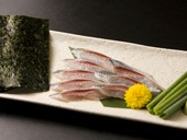 【いずみ田】定番の逸品『いわしの磯辺巻き』