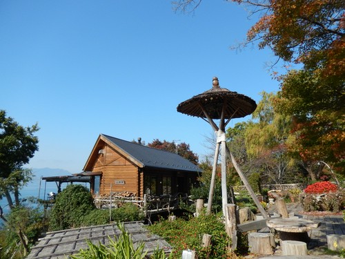 琵琶湖湖畔のログハウスが【シャーレ水ヶ浜】