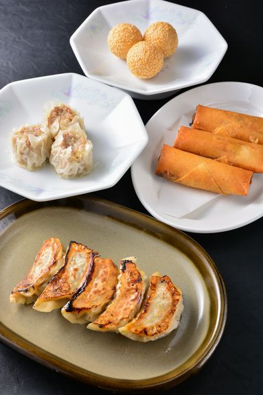 あんかけ以外のメニューも充実!お手頃な点心もそろっています