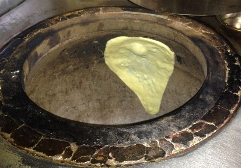 熟練の職人がスパイスを絶妙に調合し、つくり上げる本格派