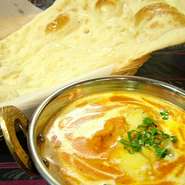 多くのスパイスを使ったメニューは、美味しいだけでなく体を気遣う人にうれしいもの。様々なスパイスを組み合わせた本格派のメニューに、心も体も大満足です。
