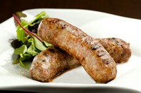 ハーブの香りと肉の旨味が詰まった『自家製サルシッチャ』