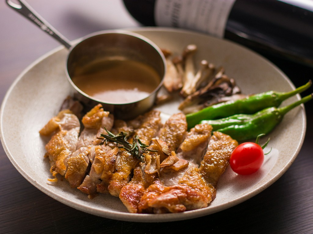 網走産　若鶏の鉄板焼き