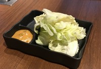 特製の肉味噌を付けて。