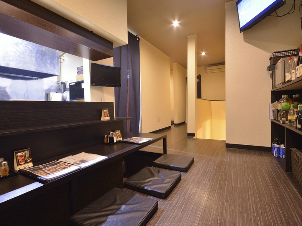 カップルにおすすめしたい。居心地良く過ごせるカウンター席