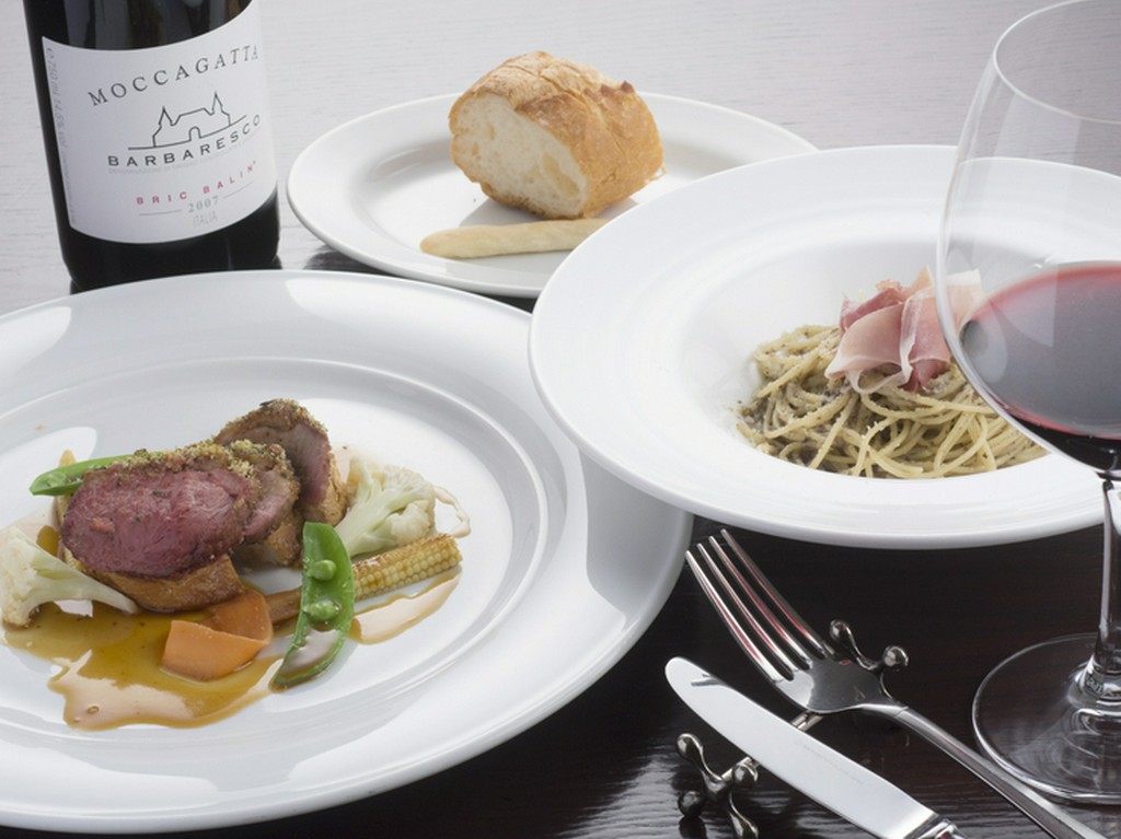 2名様より、コース料理のご予約承ります