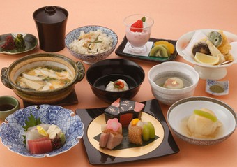 旬の京都が味わえる『会席料理　和』
