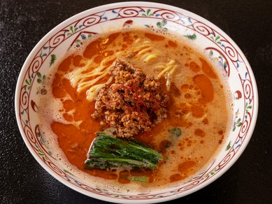 胡麻の芳醇な香りとマイルドな辛みが絶妙『坦々麺』