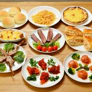 「すべてを手作りで」というのがシェフのこだわり。市販品、出来合いの物は使わずに手作りで。またグラタンに使用するホワイトソースは注文が入ってから作られるなど、作り置きもしていません。