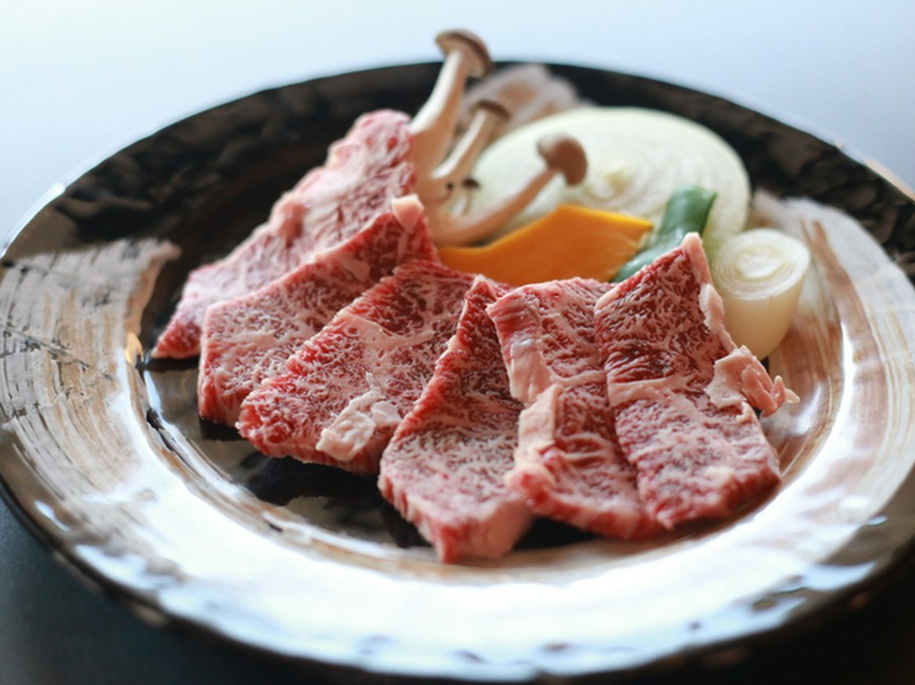 口の中に広がる味わいと肉質。肉の質感を存分に楽しめる『ハラミ』