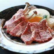 一度食べたら癖になる肉質！　噛めば噛むほど味わいが広がる『ハラミ』は肉の質感と口の中に広がる味わいをじっくりと堪能できます。お酒のお供にも最適！　気の合う仲間や家族で食べたい一品です。