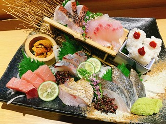 特選 造り八種盛り合わせ