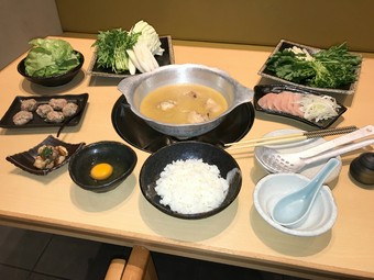 鍋を堪能するコースです!!