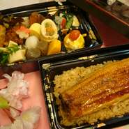 夏バテ防止にも効果ありのうなぎのお弁当です。

上うな重（3780円）もあります。