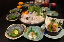本場長崎県産　活とらふぐ使用