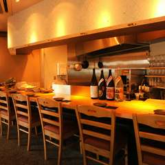 席数16席のこじんまりとしたお店です