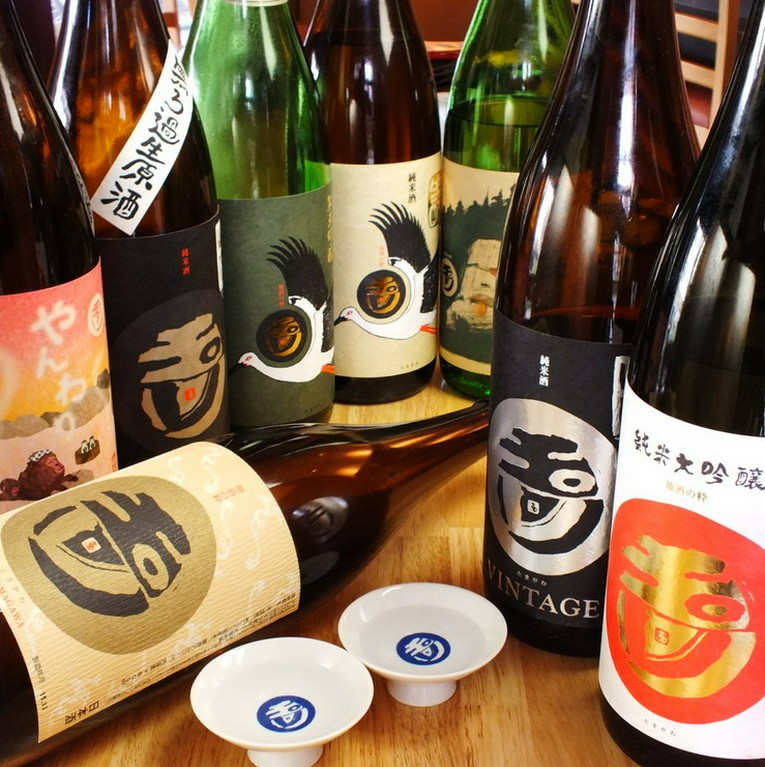 京都木下酒造さんの《玉川》をはじめ約15種類のお酒がございます