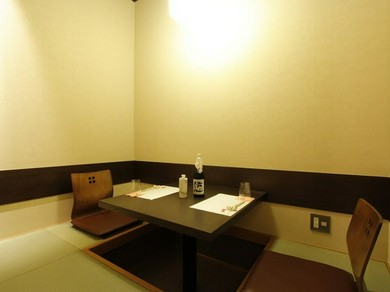 北陸の食材を個室で、日本酒と楽しむ