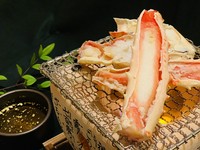 料理長が厳選した日本海を中心とした旬の高級食材を贅沢に楽しむ会席プラン。