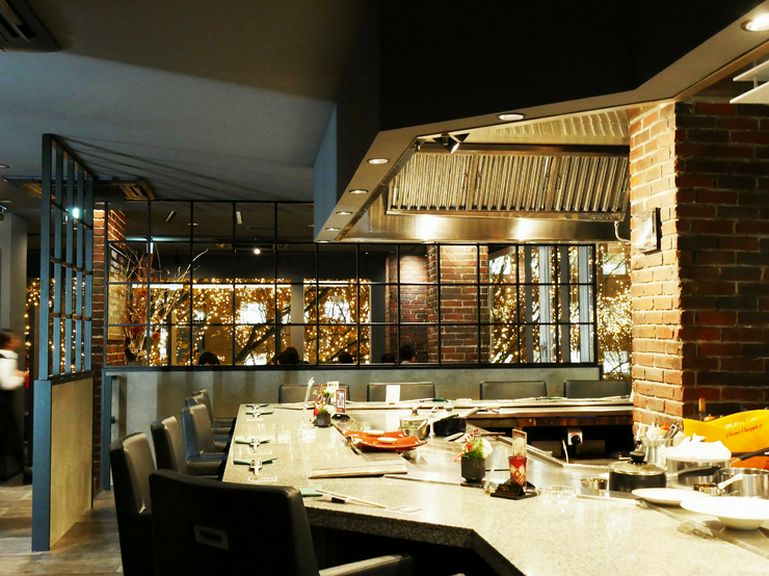 お二人の時間を…