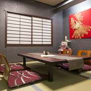 お子様連れの方もゆっくりと個室でお楽しみいただけます。ご家族での会食、ご友人との飲み会に、利用してみてはいかがでしょうか。ドリンクも豊富でお酒好きにもたまらないお店です。