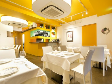 店名に込められた「家（メゾン）」にいるようなおもてなし