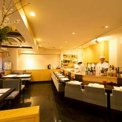 美味しい料理とこだわりのお酒と過ごす、くつろぎの時間