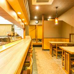 とにかく気張らず、お気軽に。女性おひとりでも入りやすいお店