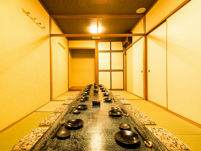 最大20名様までのご宴会にも利用可能、絶品握りを大勢で