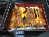 ★折箱または桶にてご用意いたします。桶の場合は後日ご返却をお願いしております。