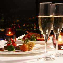 長崎の旬がどの皿からも感じられる『テラスディナーコース』　※メニュー詳細はコースページ参照