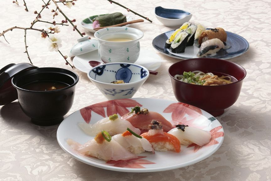 箱重鮨膳