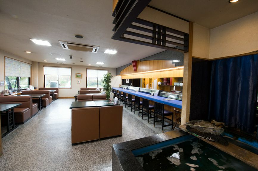 時間を気にせずに、くつろいで過ごせる心地のいい雰囲気の店