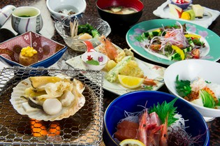 子ども時代を過ごした北海道の味を再現した贅沢な『北海コース』
